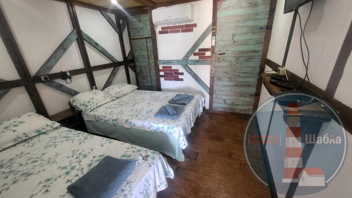 КЪЩА В С.КРАПЕЦ