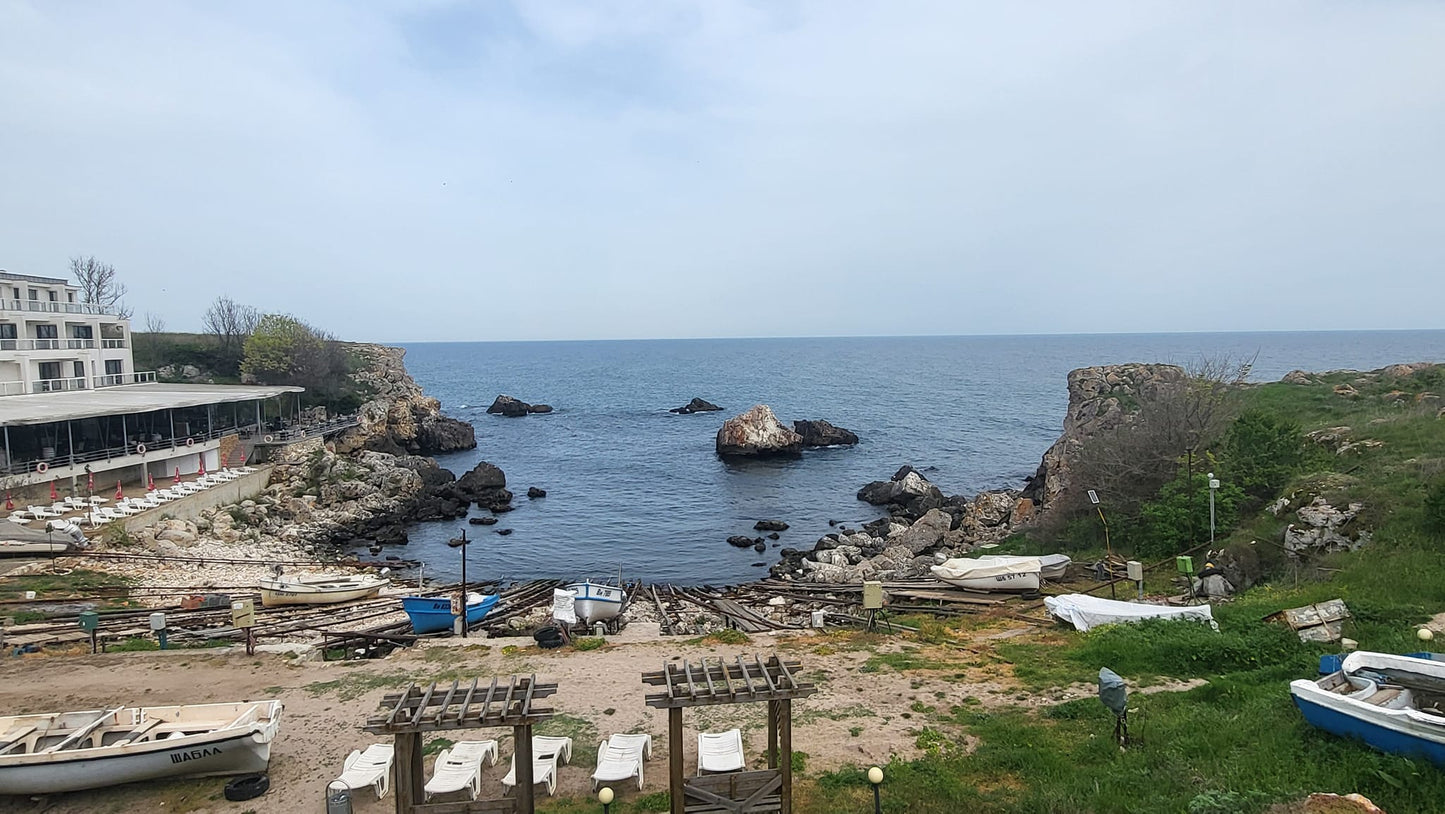САМОСТОЯТЕЛНА КЪЩА ЗА ГОСТИ В С.ТЮЛЕНОВО